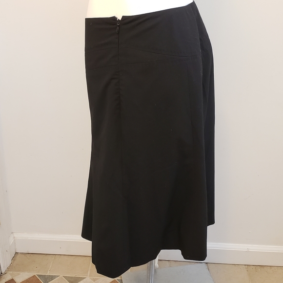 LOFT black full A-line office skirt, size 8, GUC - Picture 2 of 11